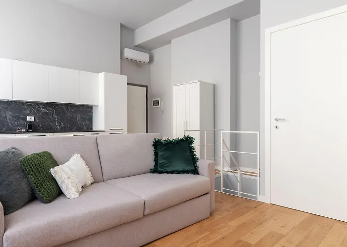 Easyhomes - Botta Apartment *