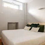 Apartament Easyhomes - Botta Mediolan